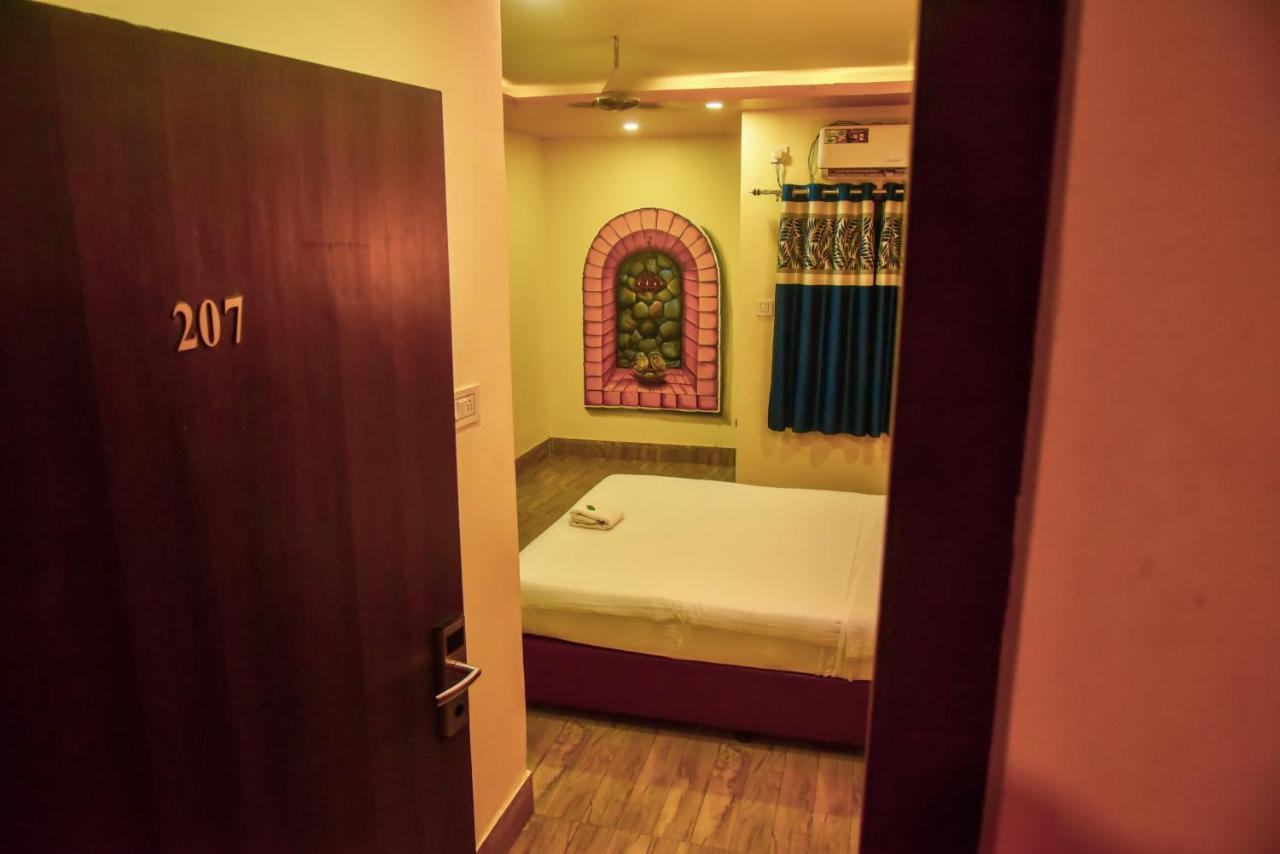 Ratna Resort Near Bhubaneswar Airport Khandagiri エクステリア 写真
